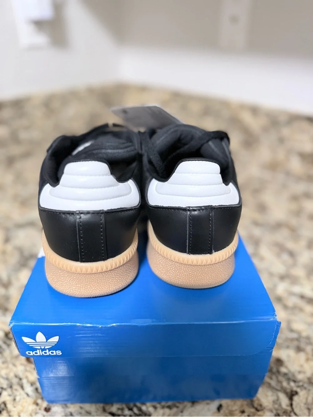 adidas Samba 6Y or 7w